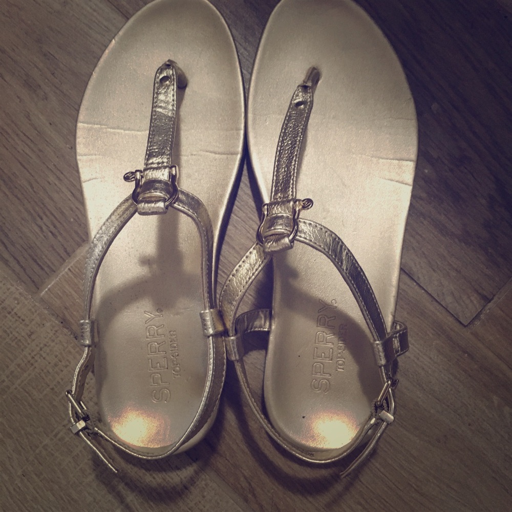 Sperry Topsider women’s gold sandals 7 1/2 M